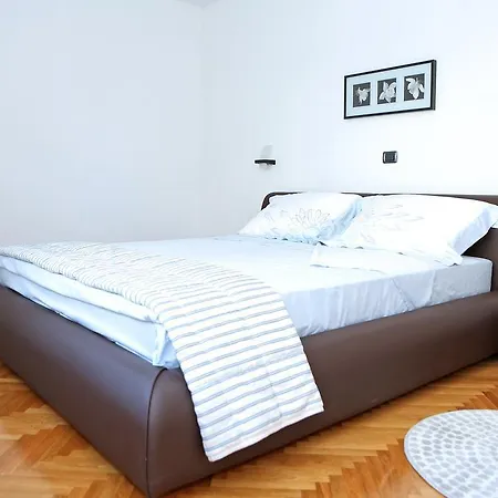 City Gallery Apartment Zadar