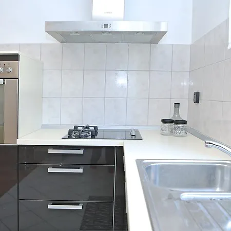 Apartament Gallery *