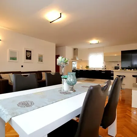 City Gallery Apartment